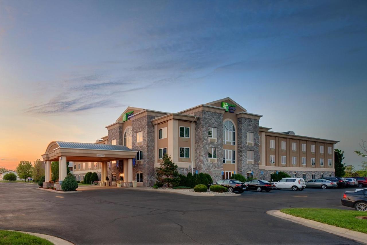 Holiday Inn Express Hotel & Suites Saginaw By Ihg Exterior foto
