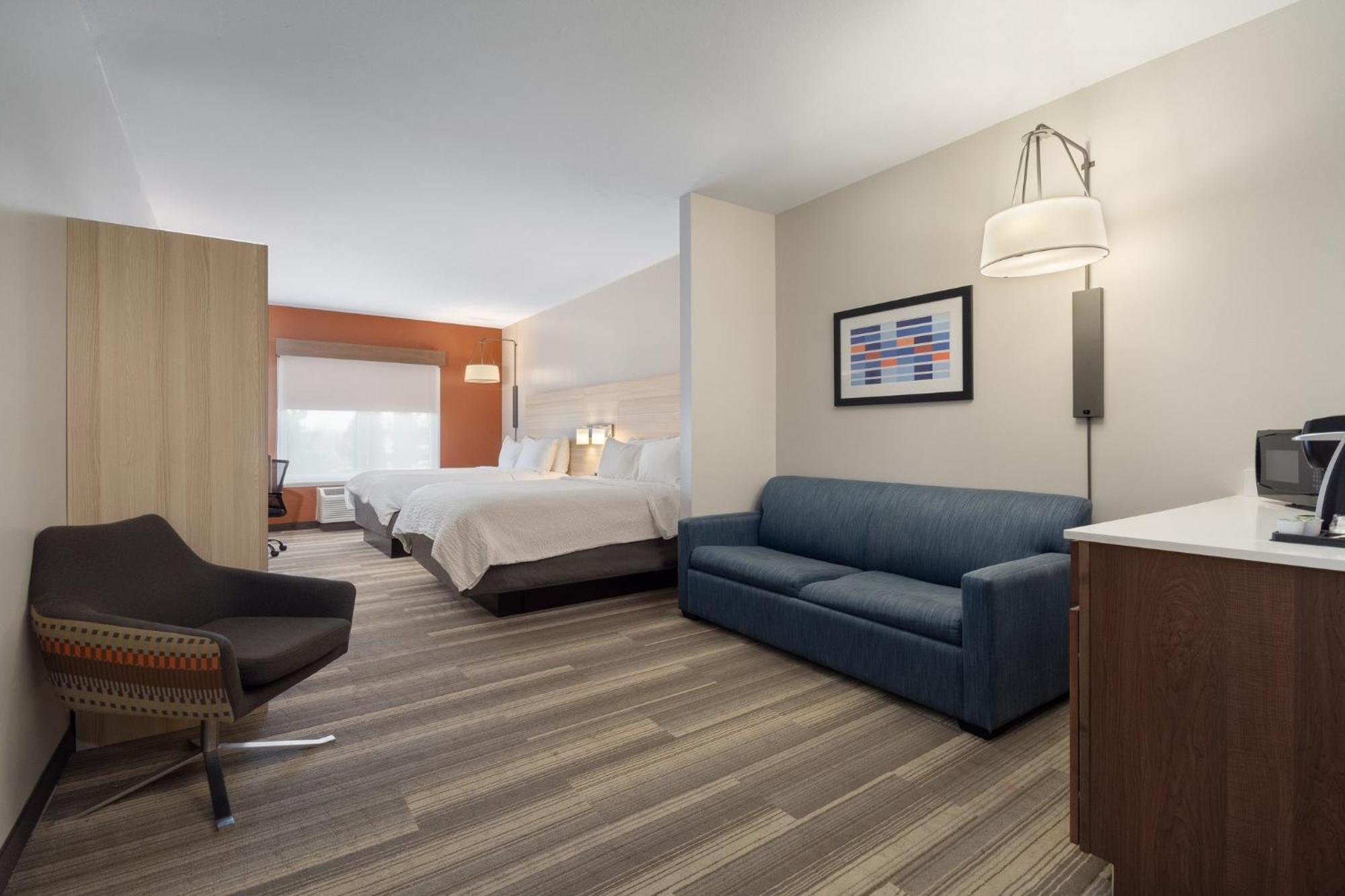Holiday Inn Express Hotel & Suites Saginaw By Ihg Exterior foto